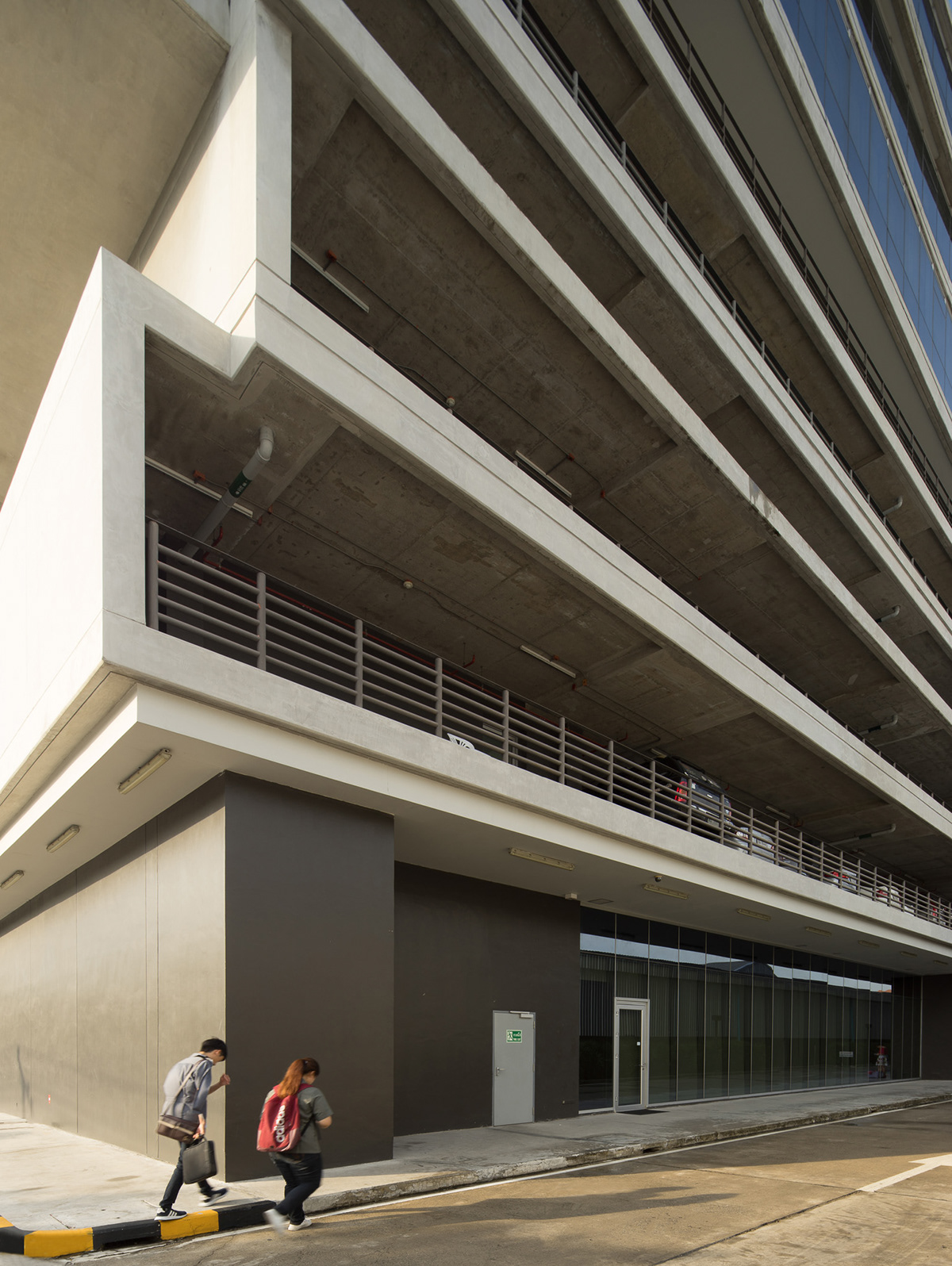 泰国曼谷OSOTSPA办公楼---酷图编号1223292