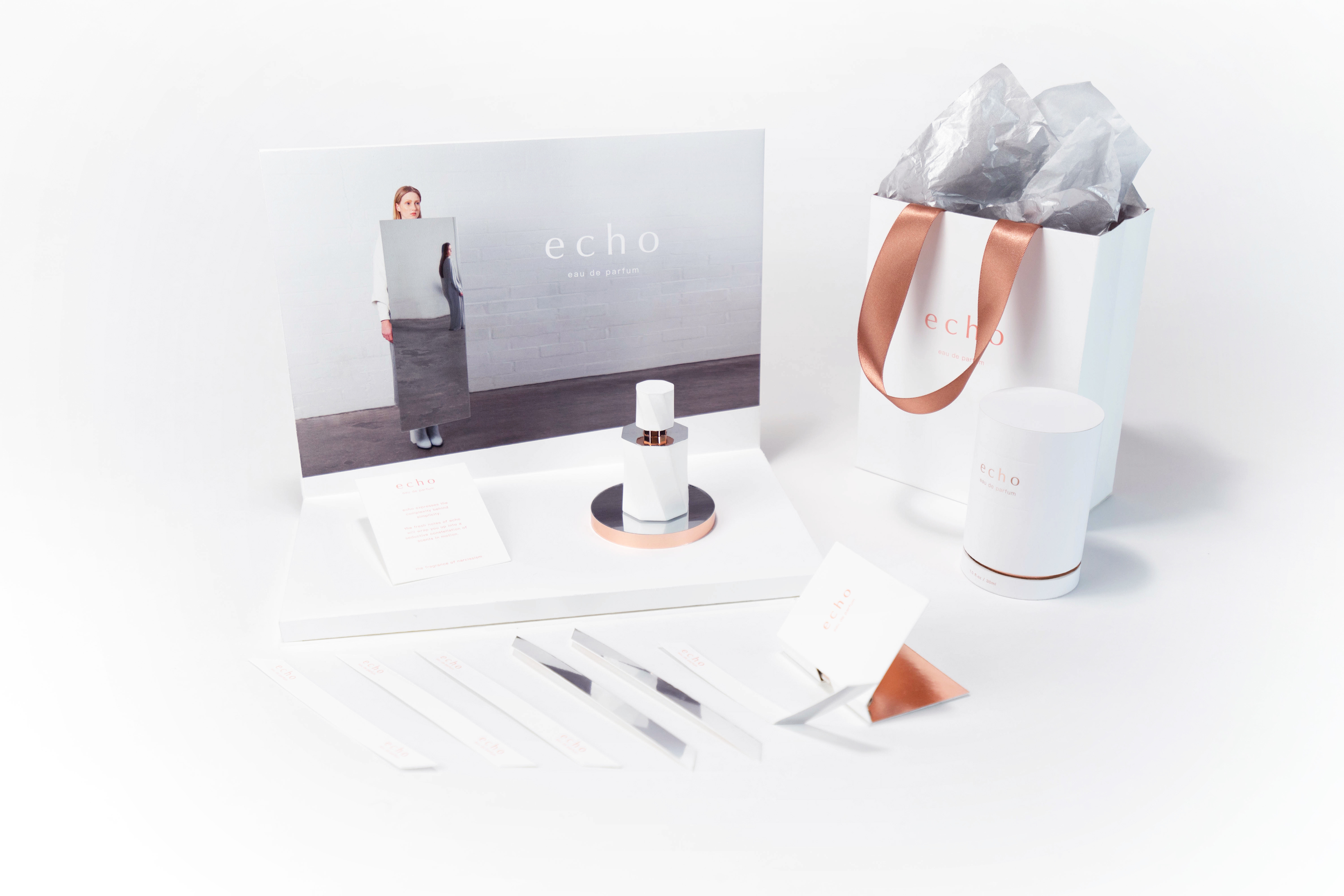 ECHO-一种表达简约背后复杂的香水---酷图编号3