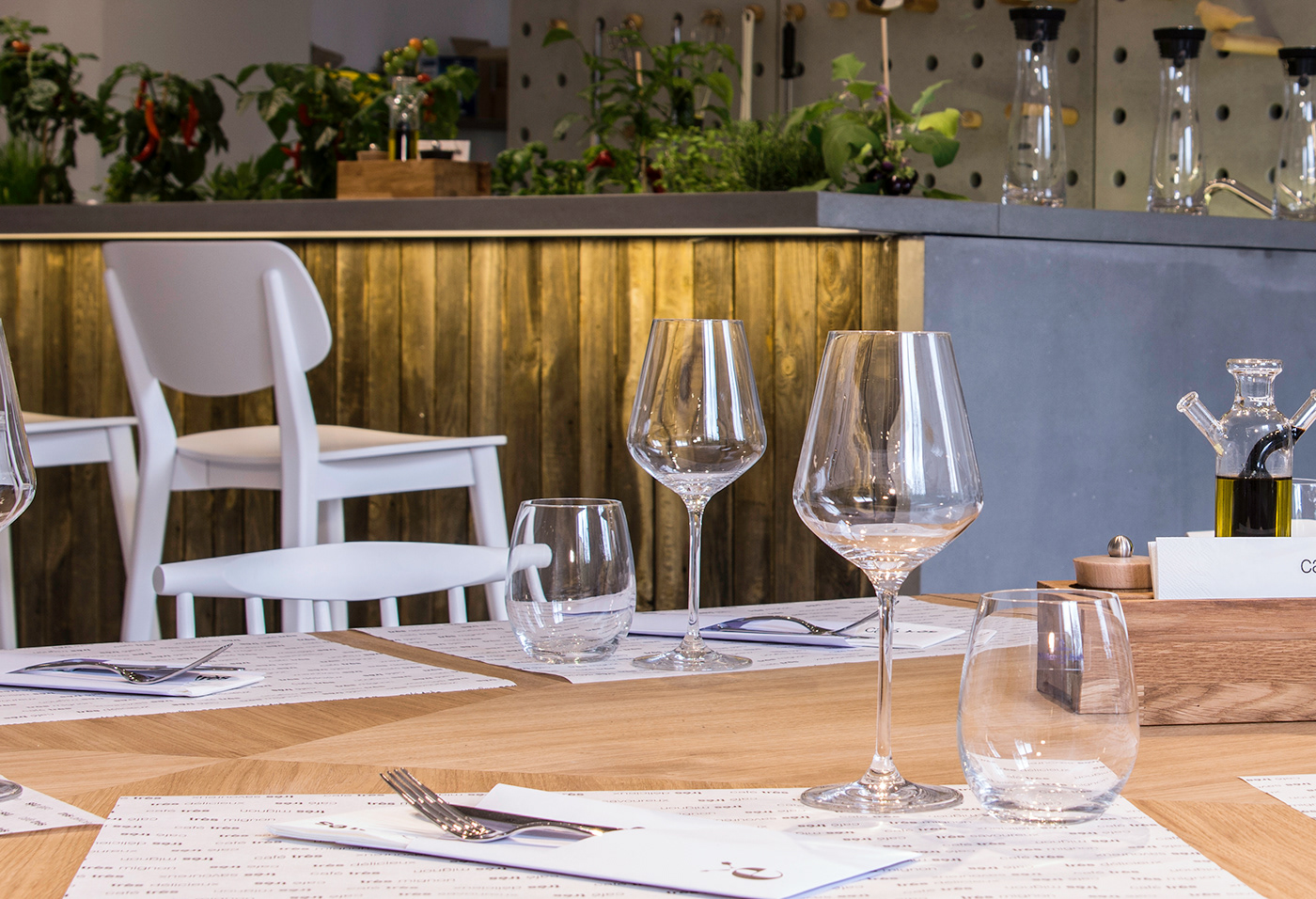 瑞士蒙特勒100平方Cafe tres-餐厅设计---酷图编号1229791