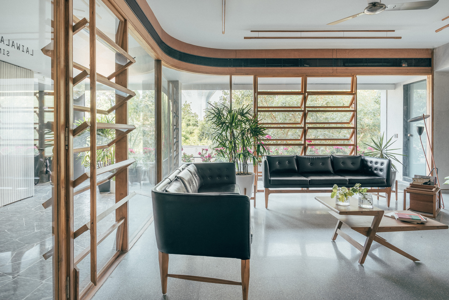 印度“巢”一般的办公空间设计---酷图编号1231231