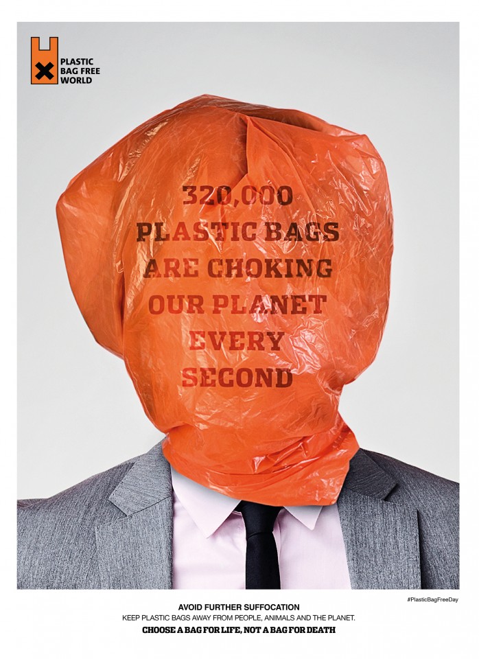 别让塑料袋窒息我们的生命-Plastic Bag Free World塑料袋免费世界公益广告---酷图编号2