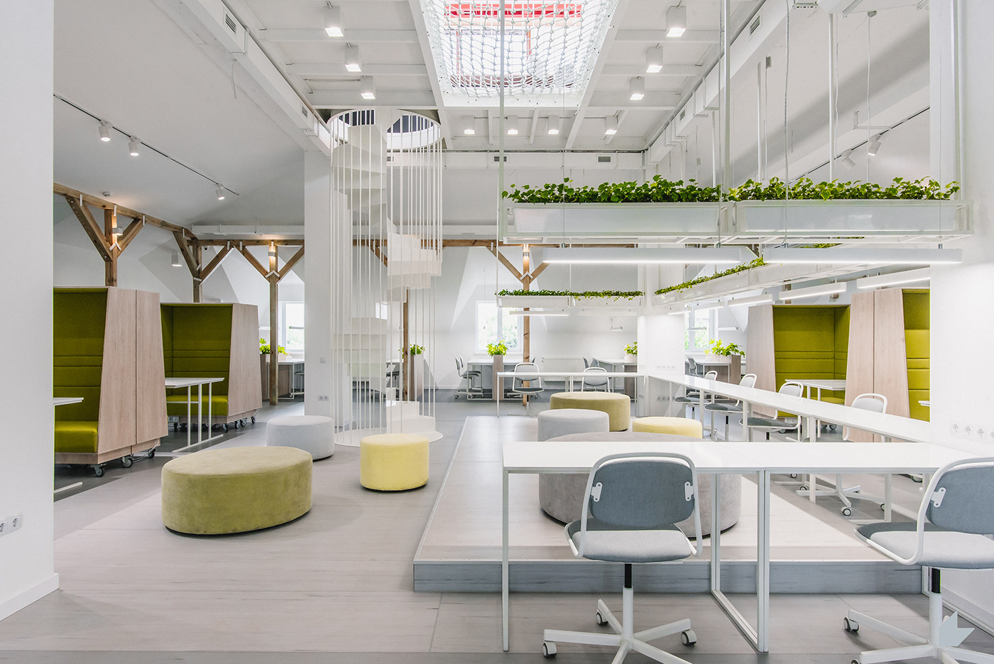 乌克兰380平方米的Coworking住宅公寓---酷图编号1236271