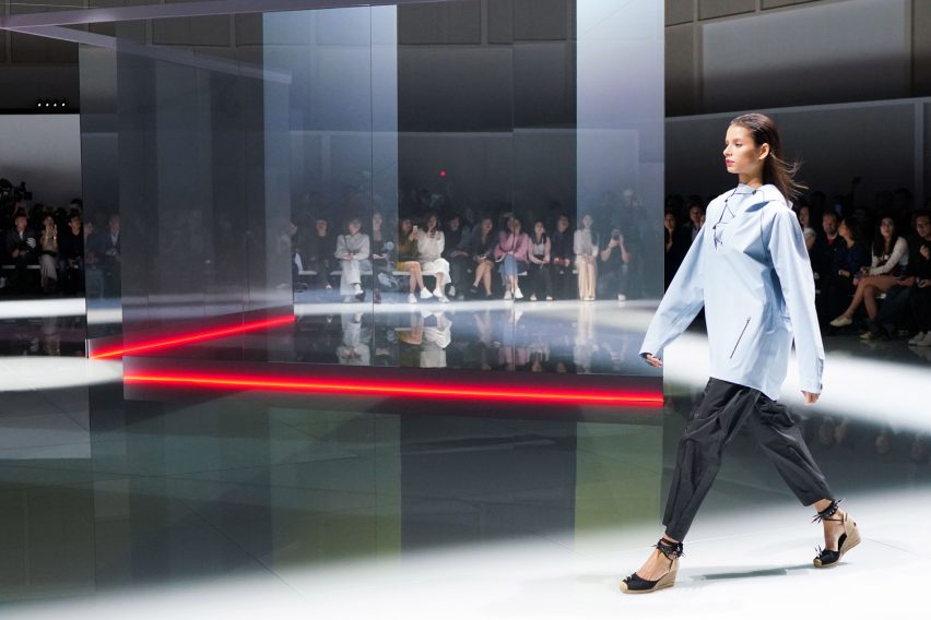 Nio和Hussein Chalayan以世界上最快电动车为灵感推出的服装系列---酷图编号2