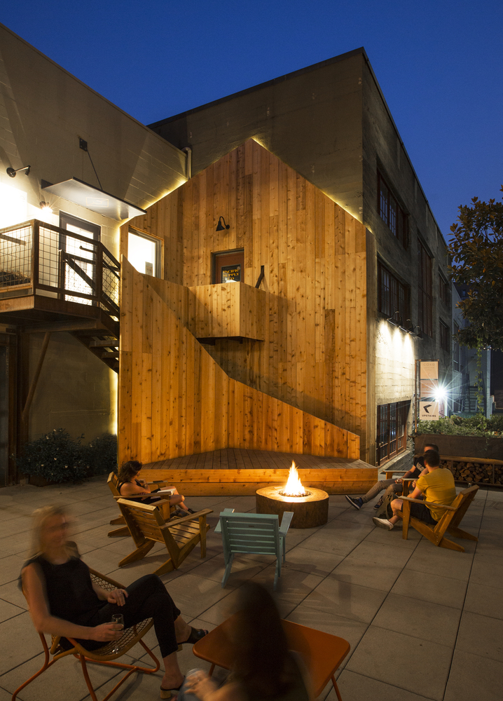 美国原木魅影之屋---酷图编号1239194