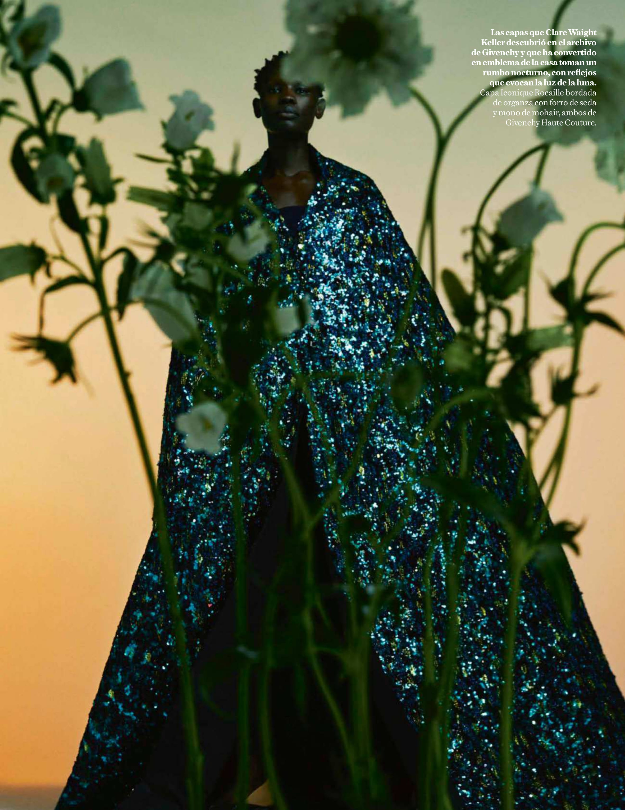 绿色优雅的黑人女神-VOGUE时尚西班牙-巴黎非凡的视觉-欧莱凯设计网