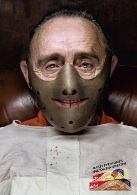 使每个人的万圣节更加甜蜜-Halter Bonbons巧克力零食平面广告