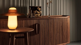 荷兰企业家和前Moooi联合创始人Casper Vissers推出了一种名为Revised的新家具和照明品牌