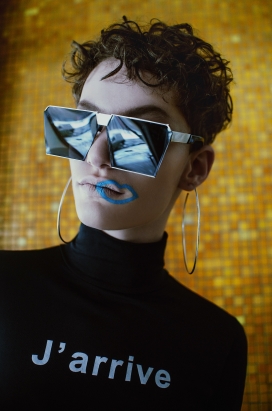 FROM THE BLOCK-重影