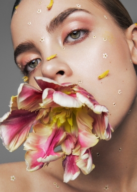 LUCY杂志-勿忘我