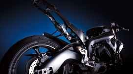 高清晰铃木gsx r1000摩托车壁纸