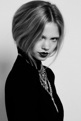 Metal-露西的杂志