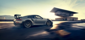 保时捷GT2RS屋顶赛车