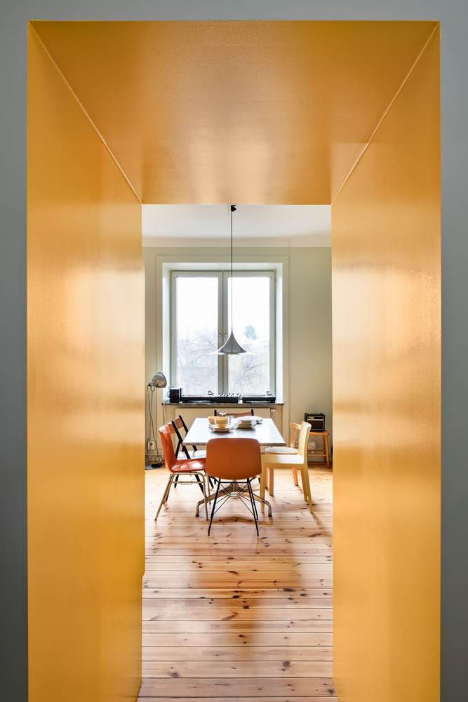 瑞典80平米集合功能墙体的橙色公寓---酷图编号1247810