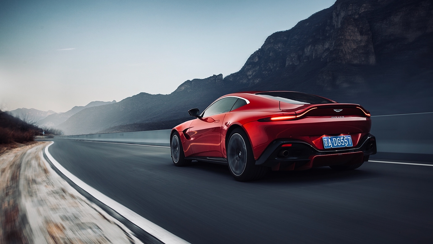 ASTON MARTIN VANTAGE-阿斯顿马丁图片