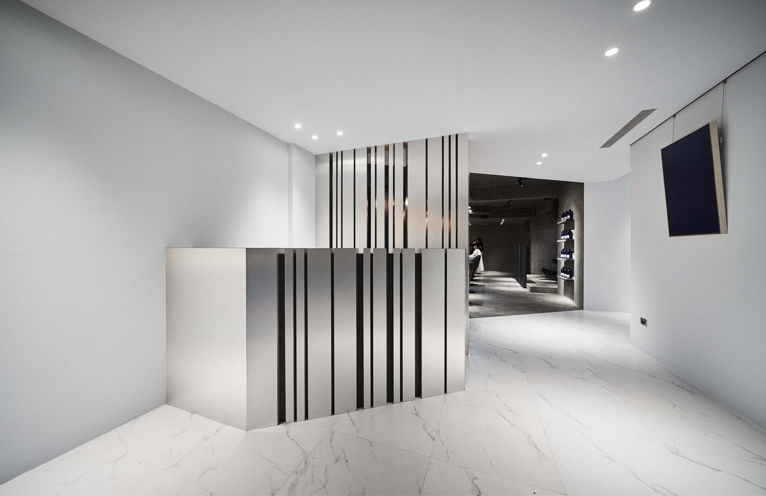 中国台北Cutting space-97平米的美发沙龙空间设计---酷图编号1250721