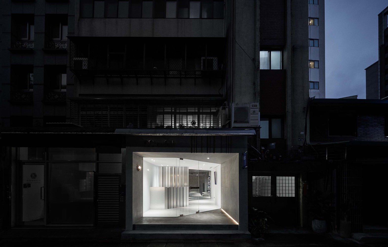 中国台北Cutting space-97平米的美发沙龙空间设计---酷图编号1250733