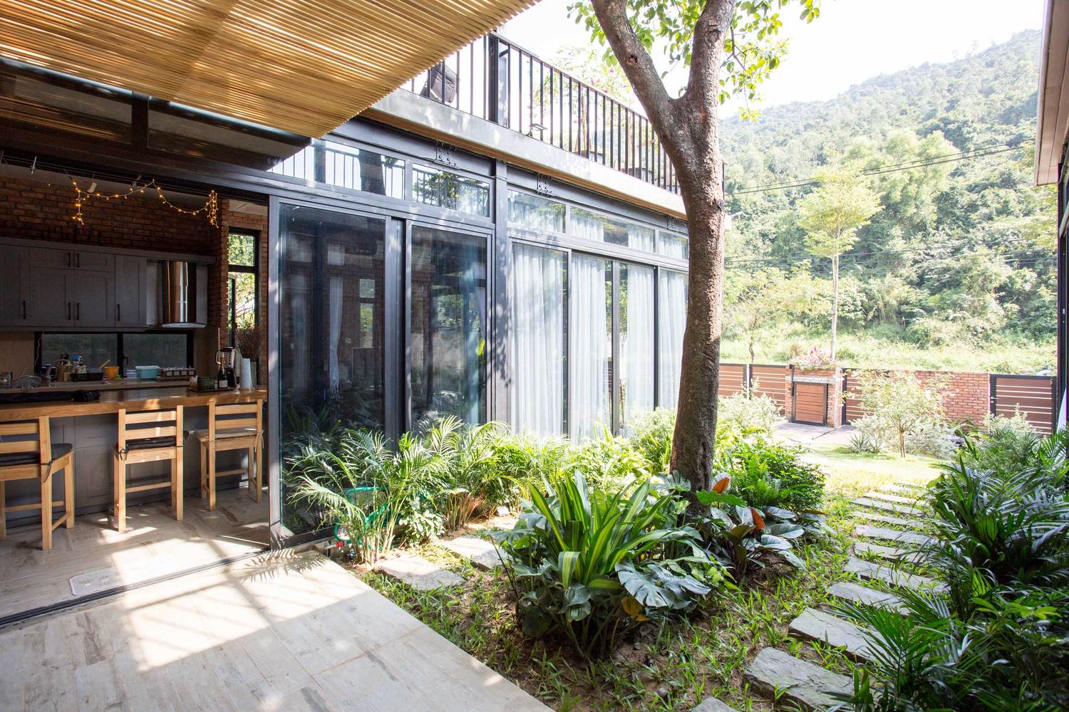 越南380平米的两兄弟的自然之家---酷图编号1254541