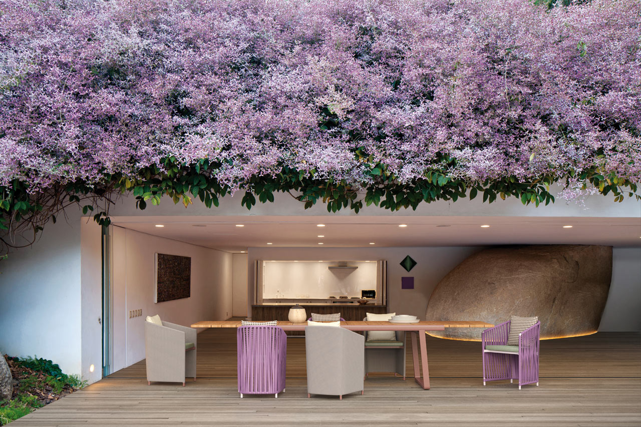 柔软的Bitta户外家具系列-曲线设计和新饰面的新系列---酷图编号1256101