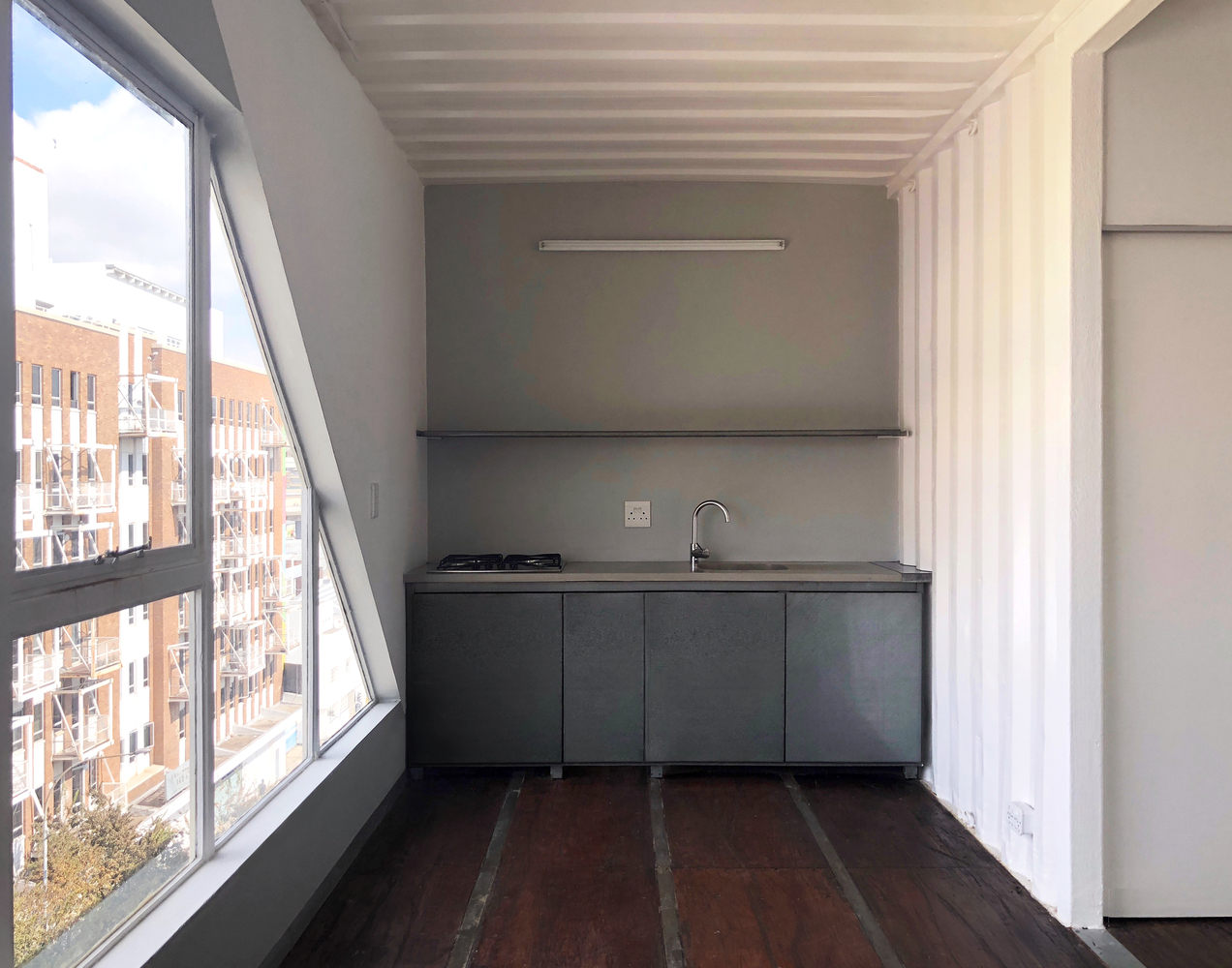 75000平方英尺的南非集装箱公寓---酷图编号1260596