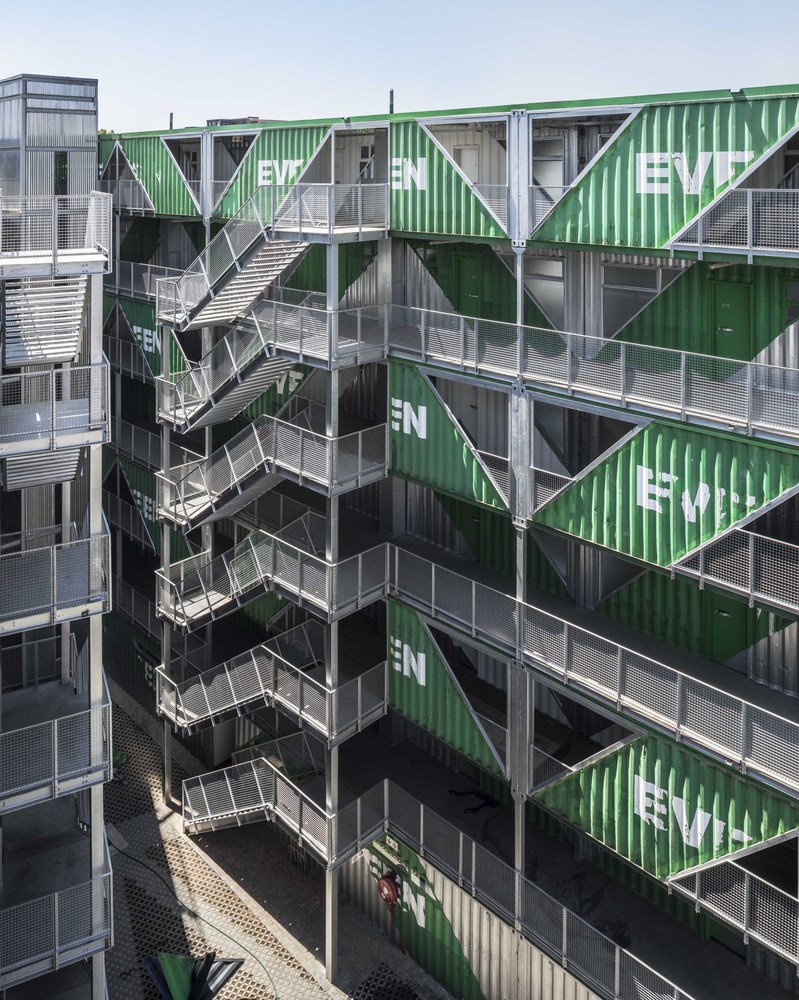 75000平方英尺的南非集装箱公寓---酷图编号1260602