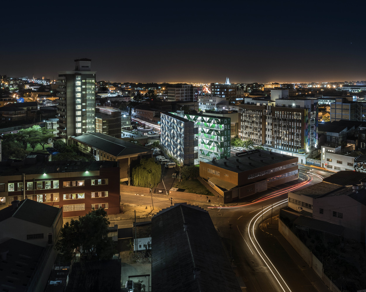 75000平方英尺的南非集装箱公寓---酷图编号1260603