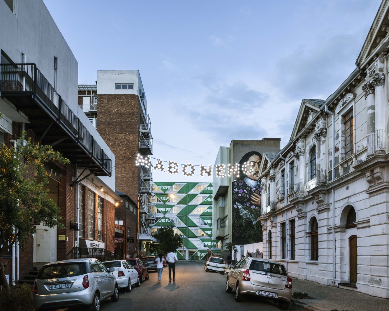 75000平方英尺的南非集装箱公寓---酷图编号1260604