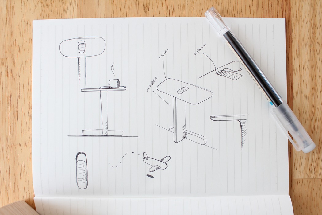 木制边桌---酷图编号1261430