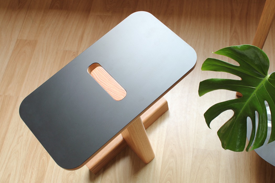 木制边桌---酷图编号1261431