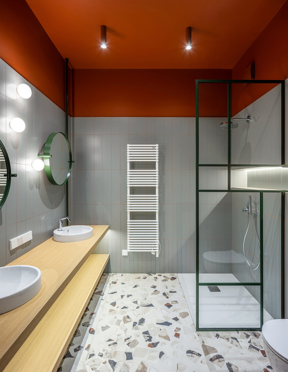 一个拥有巨大游乐区的家庭---酷图编号1264848