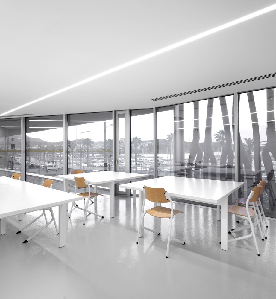 法国2980平米海洋观测站国际住宿中心---酷图编号1268769