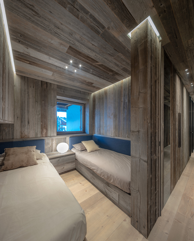 意大利130平米的Cortina 小屋-特殊材质打造与环境相容的住宅---酷图编号1271889