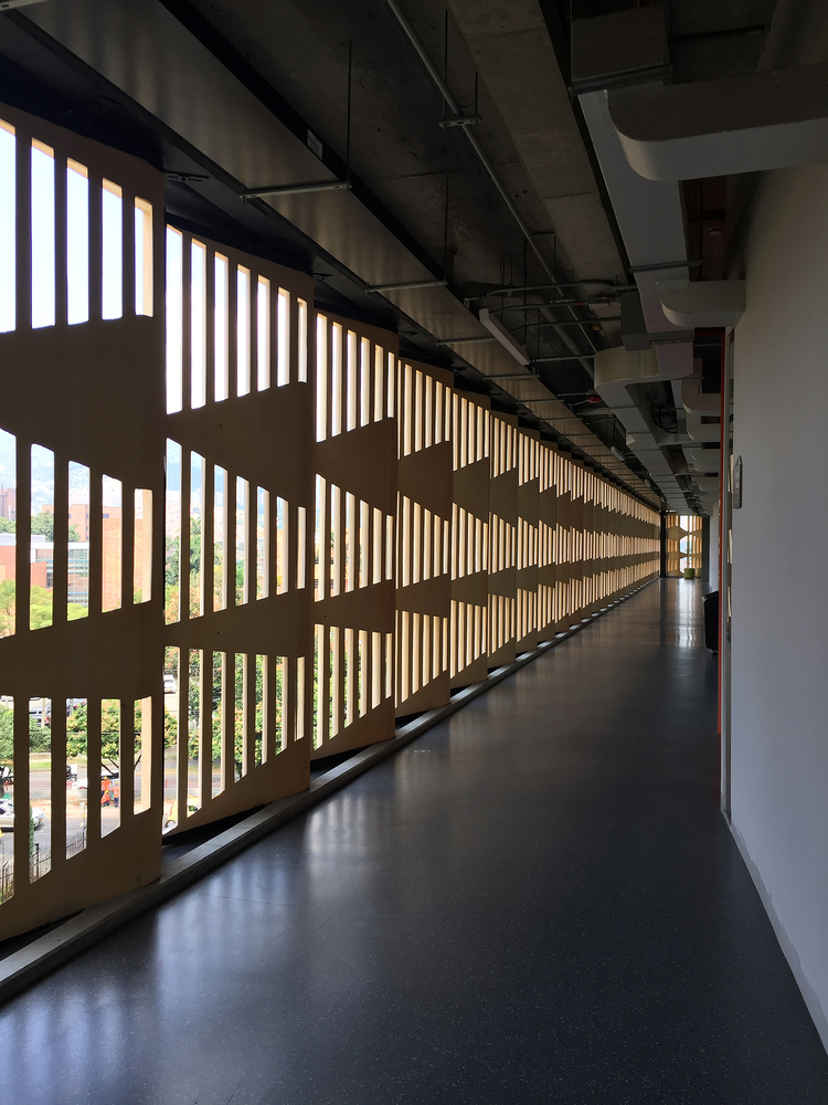 哥伦比亚EAFIT大学语言培训中心教学大楼---酷图编号1275047