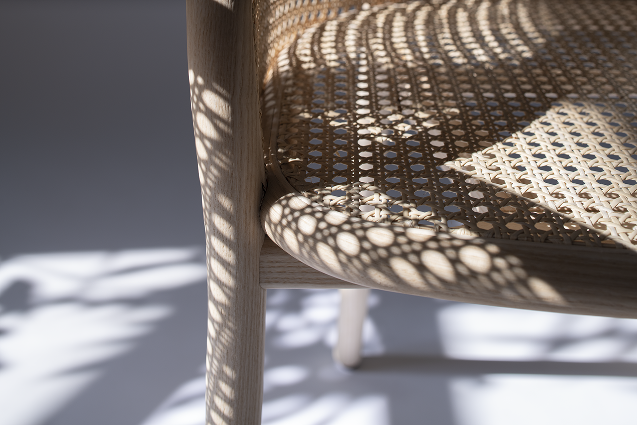 Samuel Wilkinson推出LATIS系列扶手椅---酷图编号5