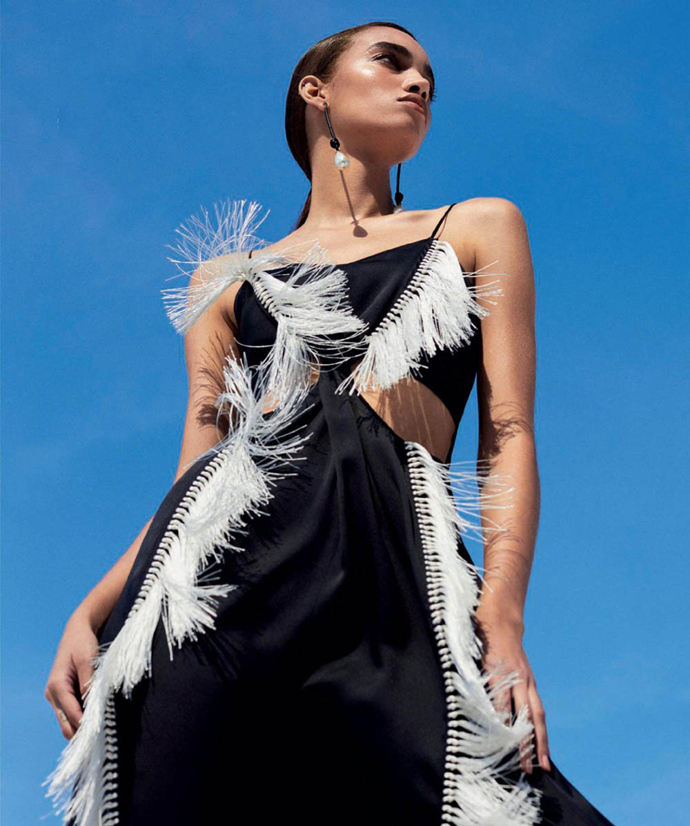 艾伦·罗莎-Harper Bazaar西班牙|-白色女性时装秀---酷图编号8