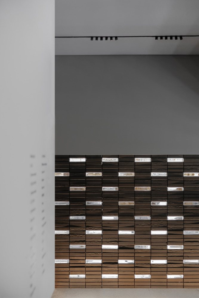 四川313平米的廾界---酷图编号1278680