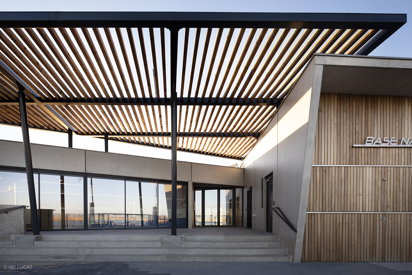 法国720平米卡诺水手建筑---酷图编号1278809