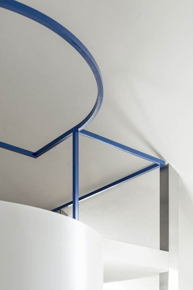 意大利米兰30平米住宅顶层建筑---酷图编号1279014