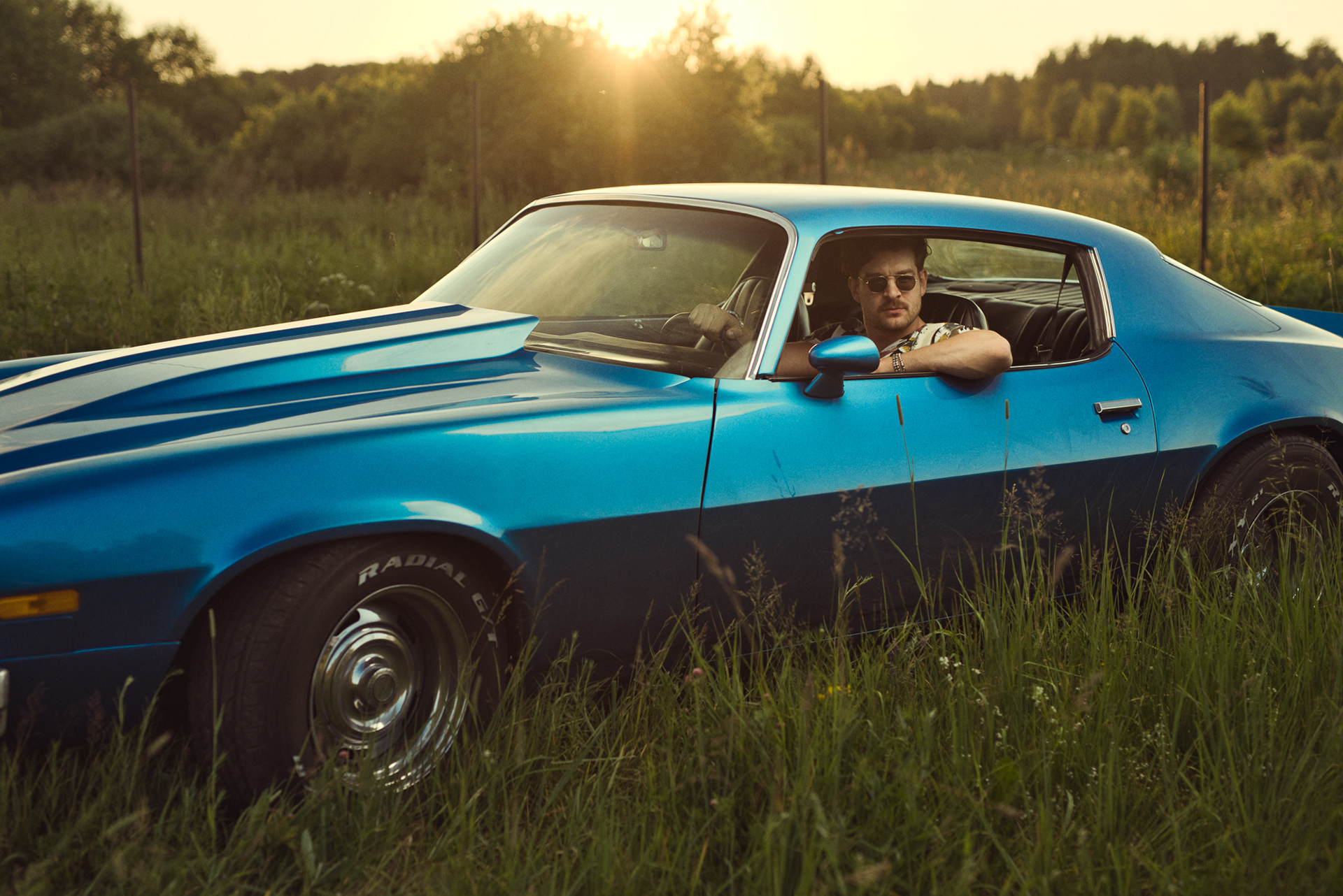 mr. musclecar美国老式蓝色复古车