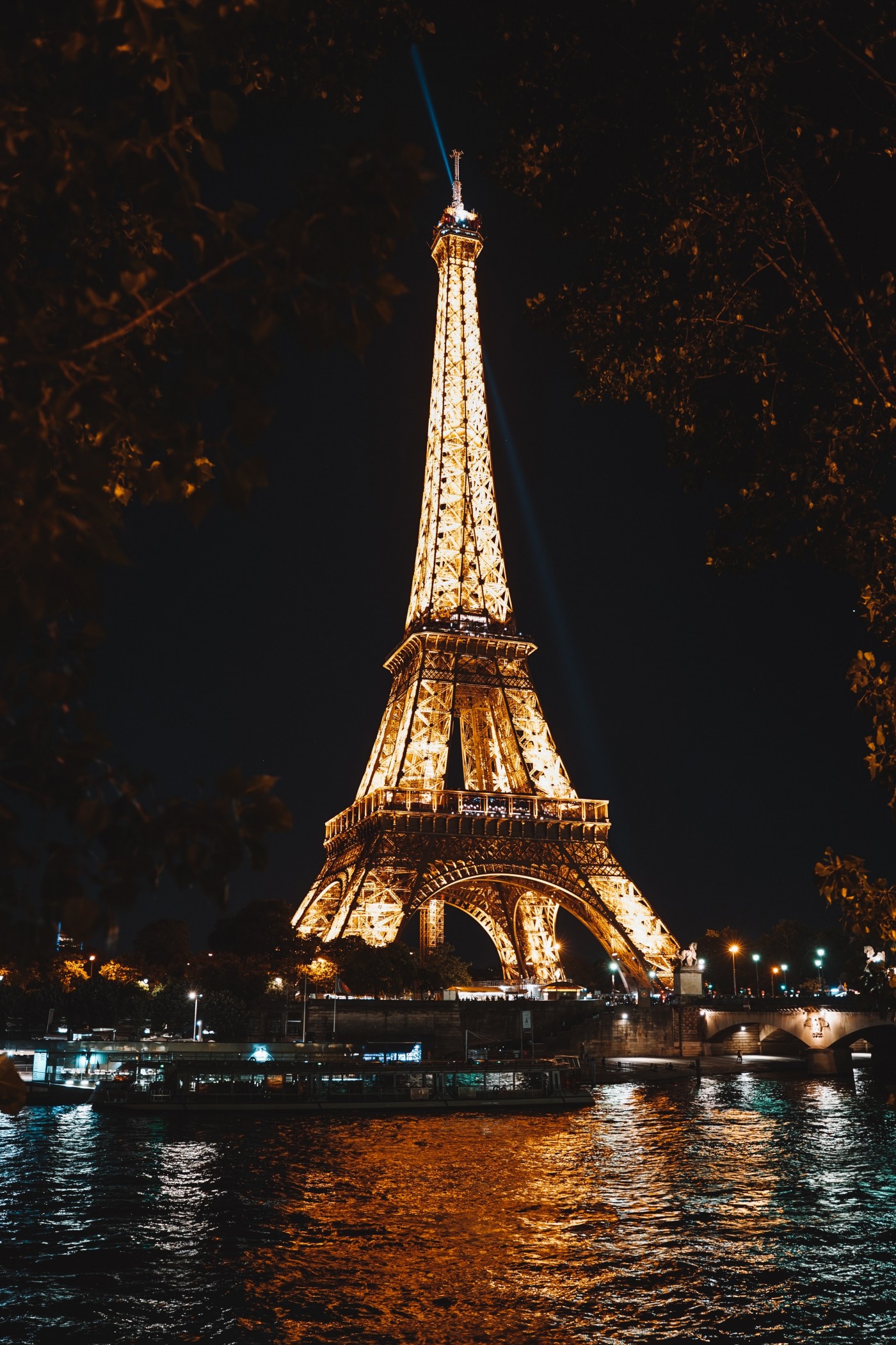 Eiffel Tower At Night Sparkling Wallpaper