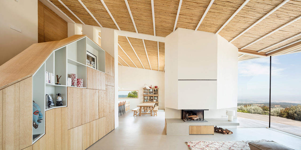 可以俯瞰风景的白色西班牙别墅建筑---酷图编号11