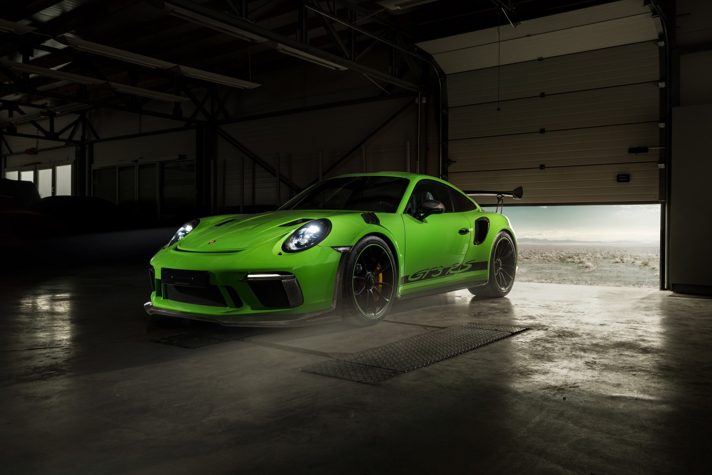 优雅的设计 奢华的运动气势 保时捷911 GT3 绿色车漆回头率高_车家号_发现车生活_汽车之家