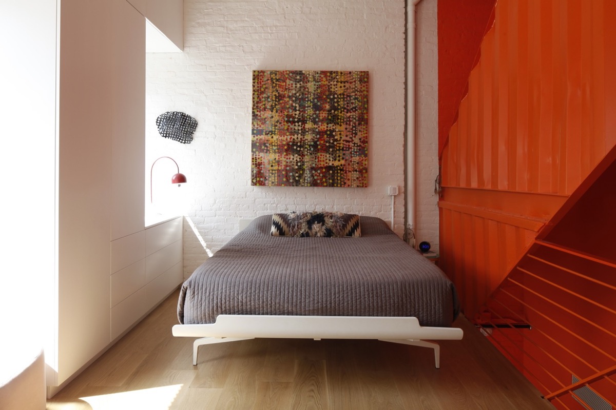 51间可帮助您设计自己的房间带提示和配件的红色卧室---酷图编号36