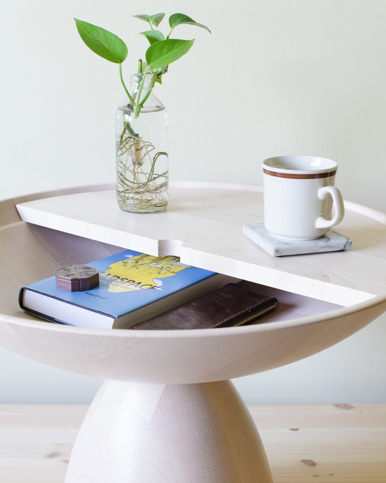 竹岛启先生的现代枫木椅子和桌子---酷图编号5