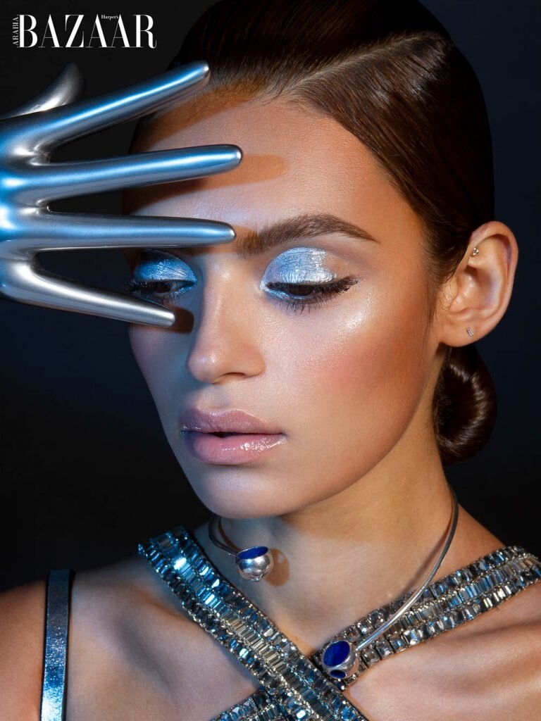 鲁宾娜·迪安-《银色之美》-未来派的时尚色调图片