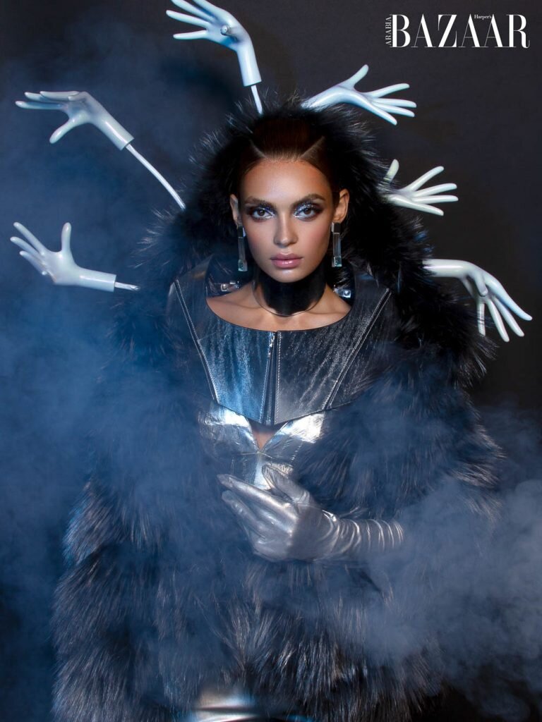 鲁宾娜·迪安-《银色之美》-未来派的时尚色调---酷图编号12