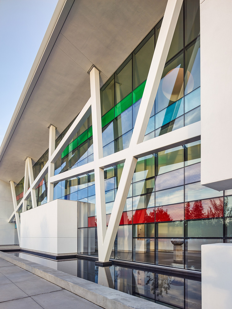 美国973平米的烈士礼拜堂---酷图编号7