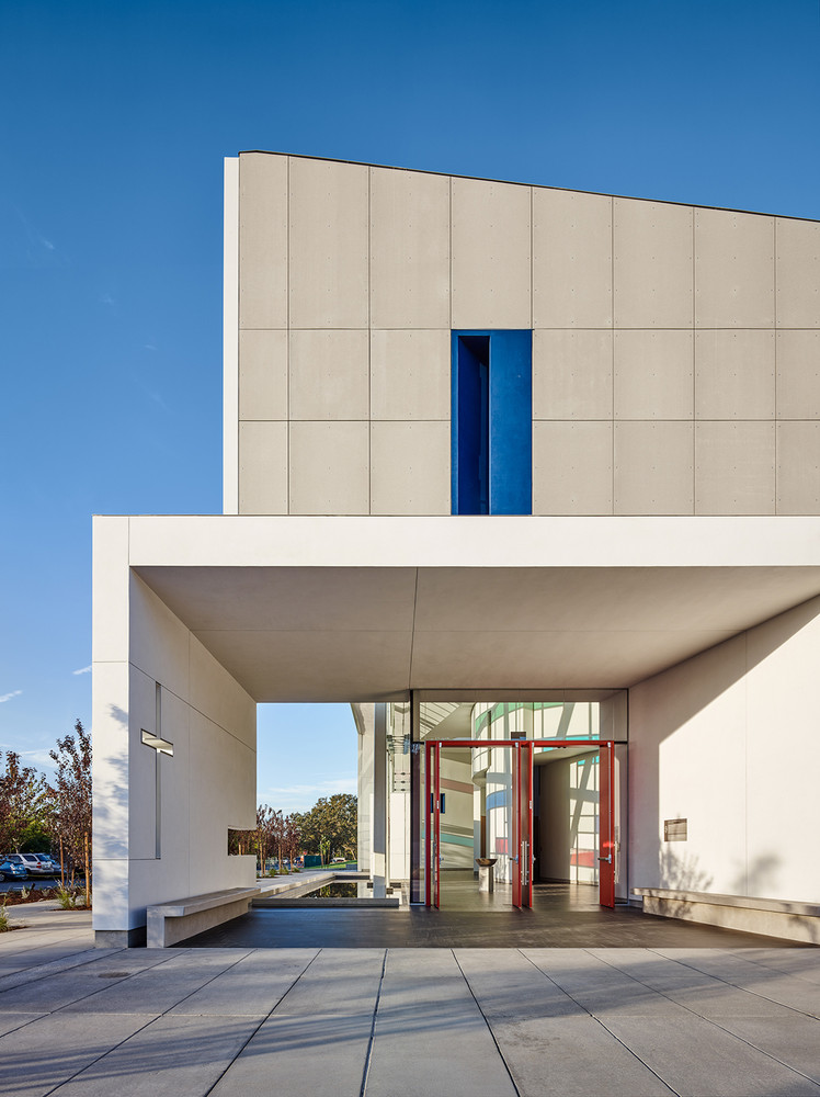 美国973平米的烈士礼拜堂---酷图编号2