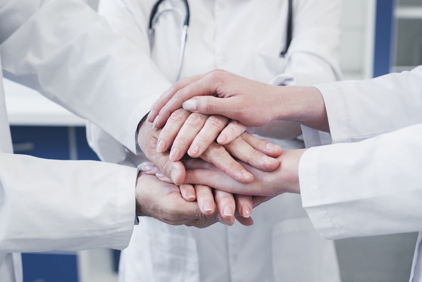 团结合作的医生图片