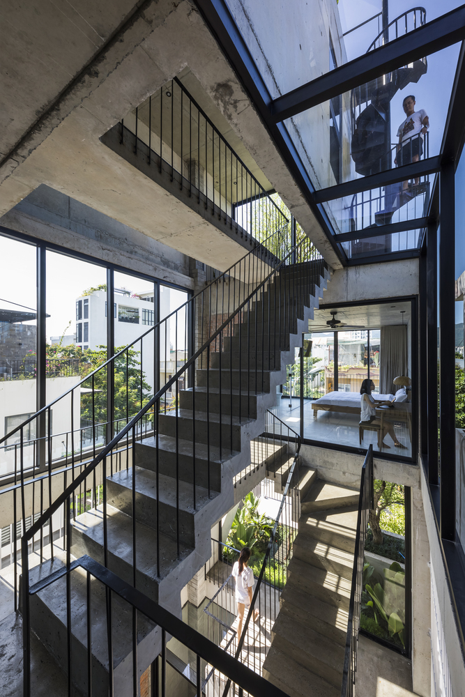 越南300平米混凝土一号宅---酷图编号1303899