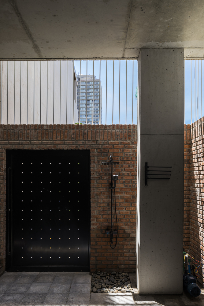 越南300平米混凝土一号宅---酷图编号1303902